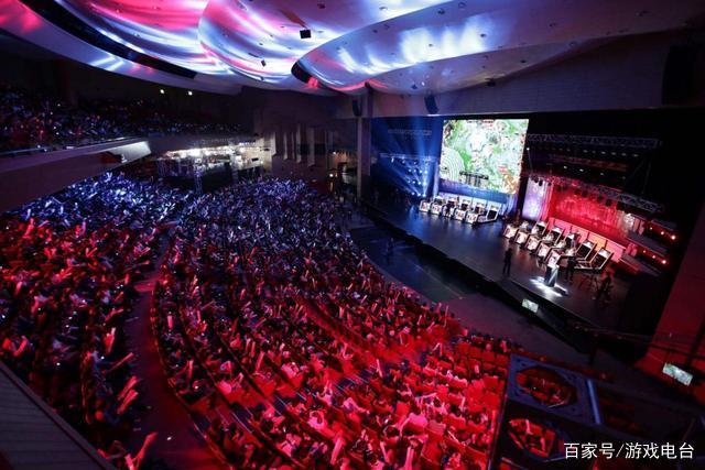 振奋人心的 振奋人心的