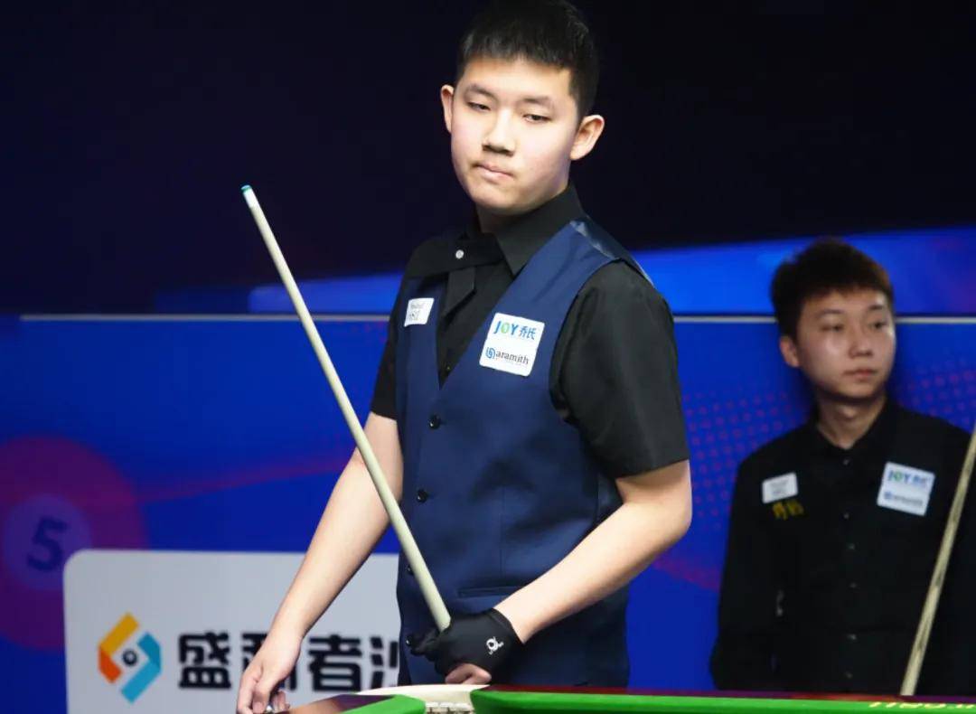 仅跻身八强 仅跻身八强