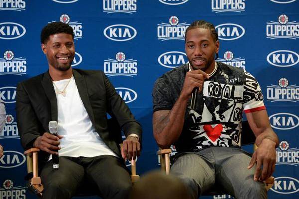 人员姓名与 人员姓名与