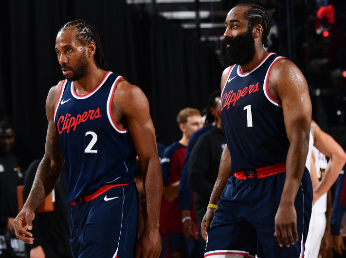 随即前插到 随即前插到